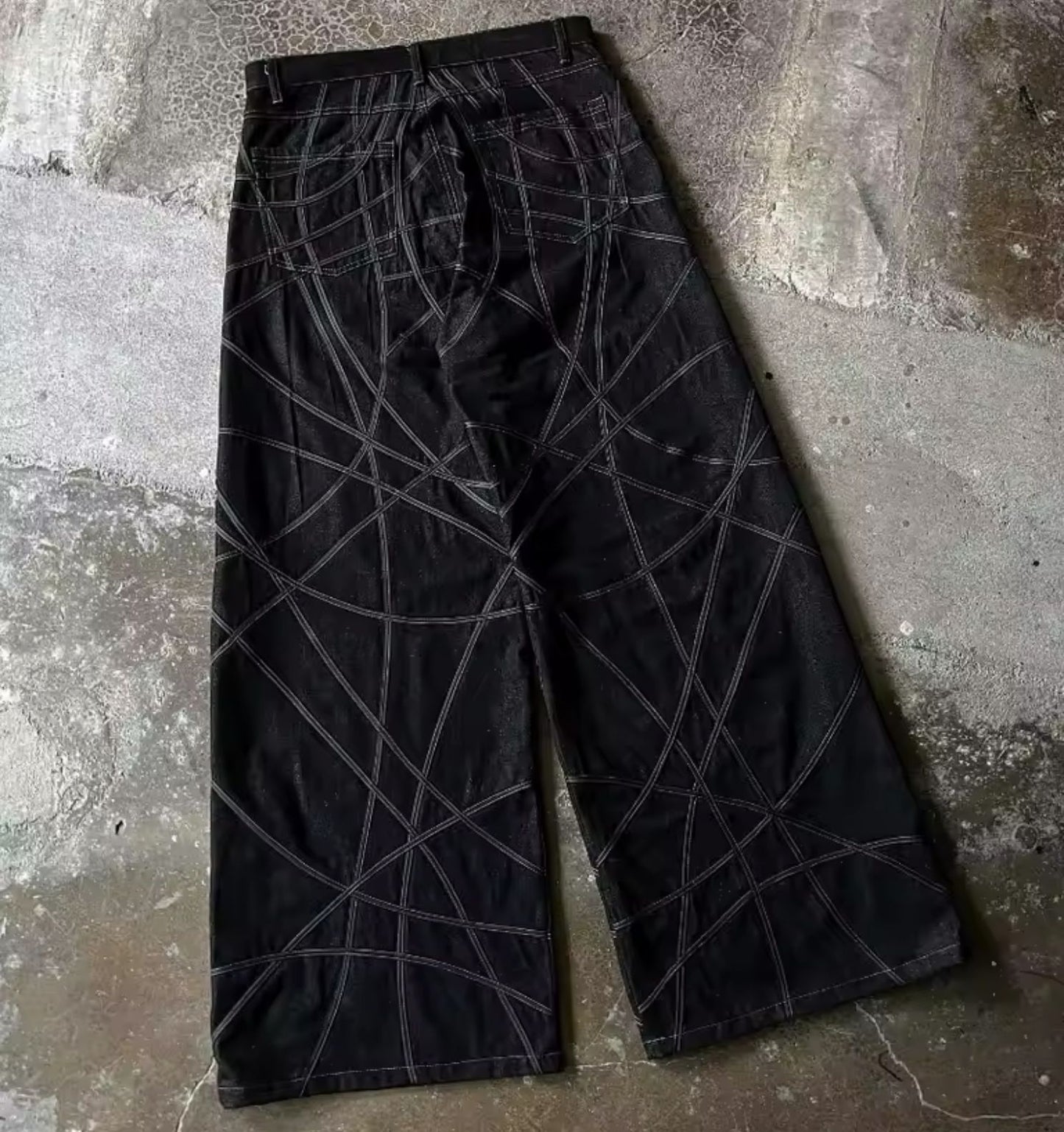 GARDE ALASKA BLACK BARBED DENIM JEANS